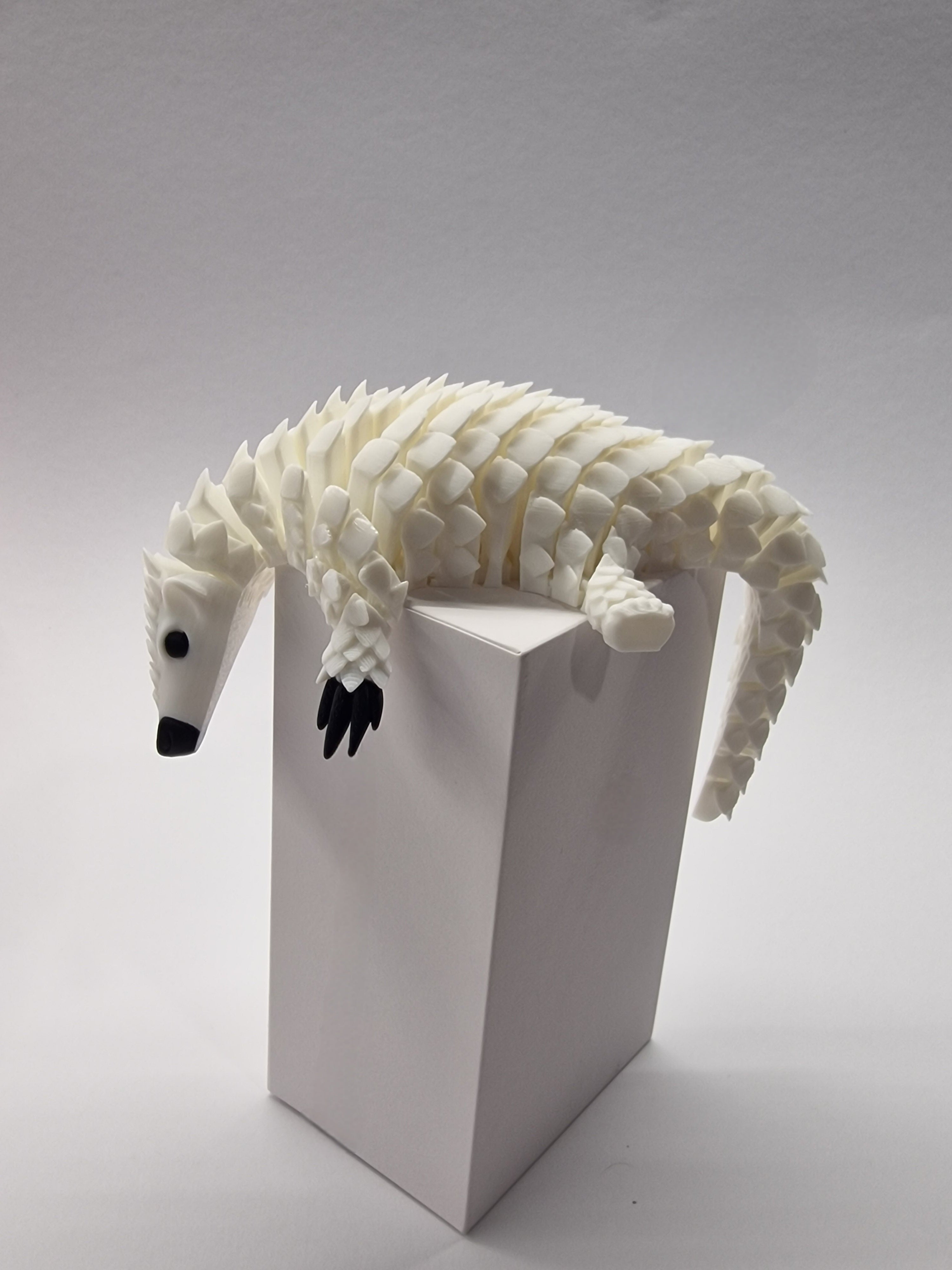 Flexi pangoline